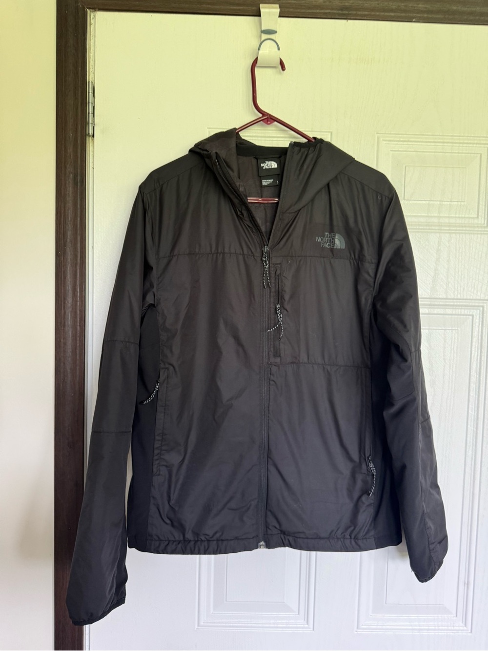 The North Face black water proof insulated hooded jacket - S